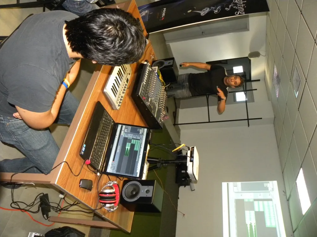 Set en vivo — egresado PTY DJ Academy